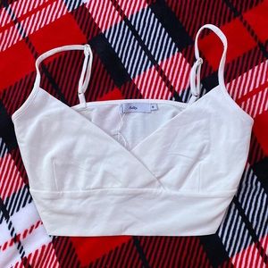 Crossover crop top
